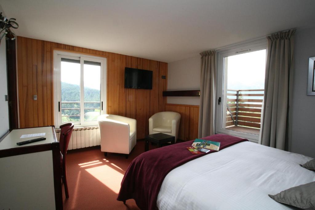 Hotel Corrieu La Llagonne Szoba fotó