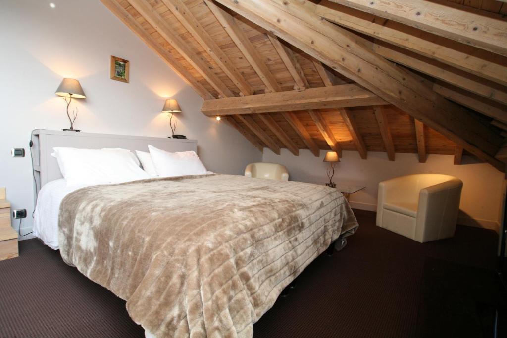 Hotel Corrieu La Llagonne Szoba fotó