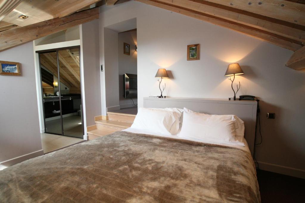Hotel Corrieu La Llagonne Szoba fotó