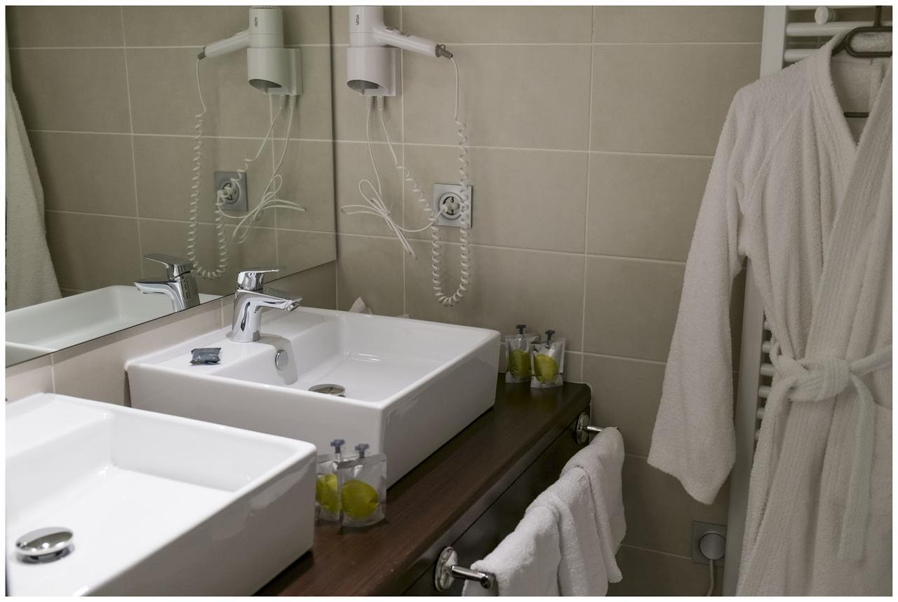 Hotel Corrieu La Llagonne Kültér fotó