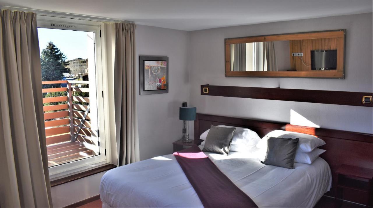 Hotel Corrieu La Llagonne Kültér fotó